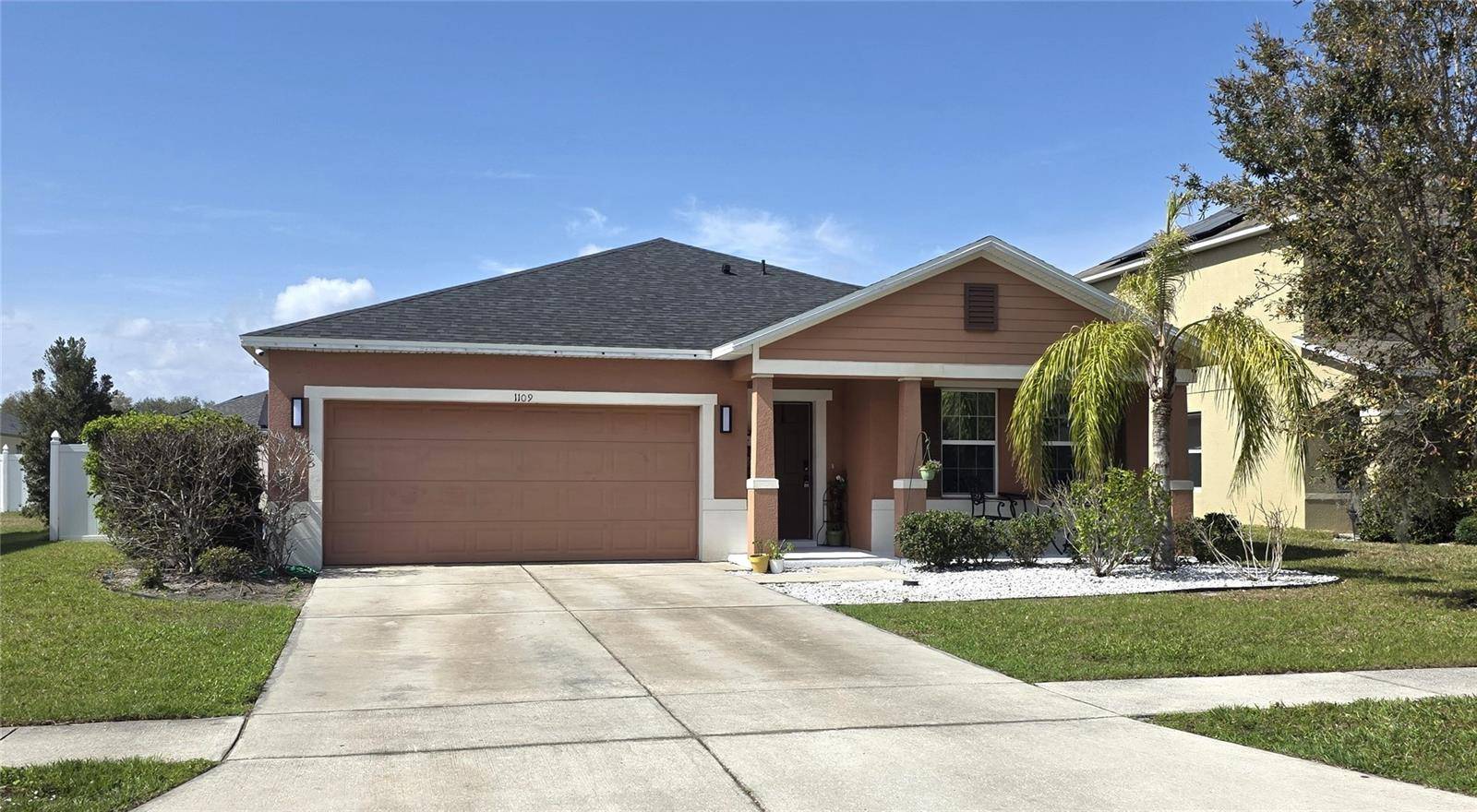 Winter Haven, FL 33881,1109 BRENTON MANOR DR