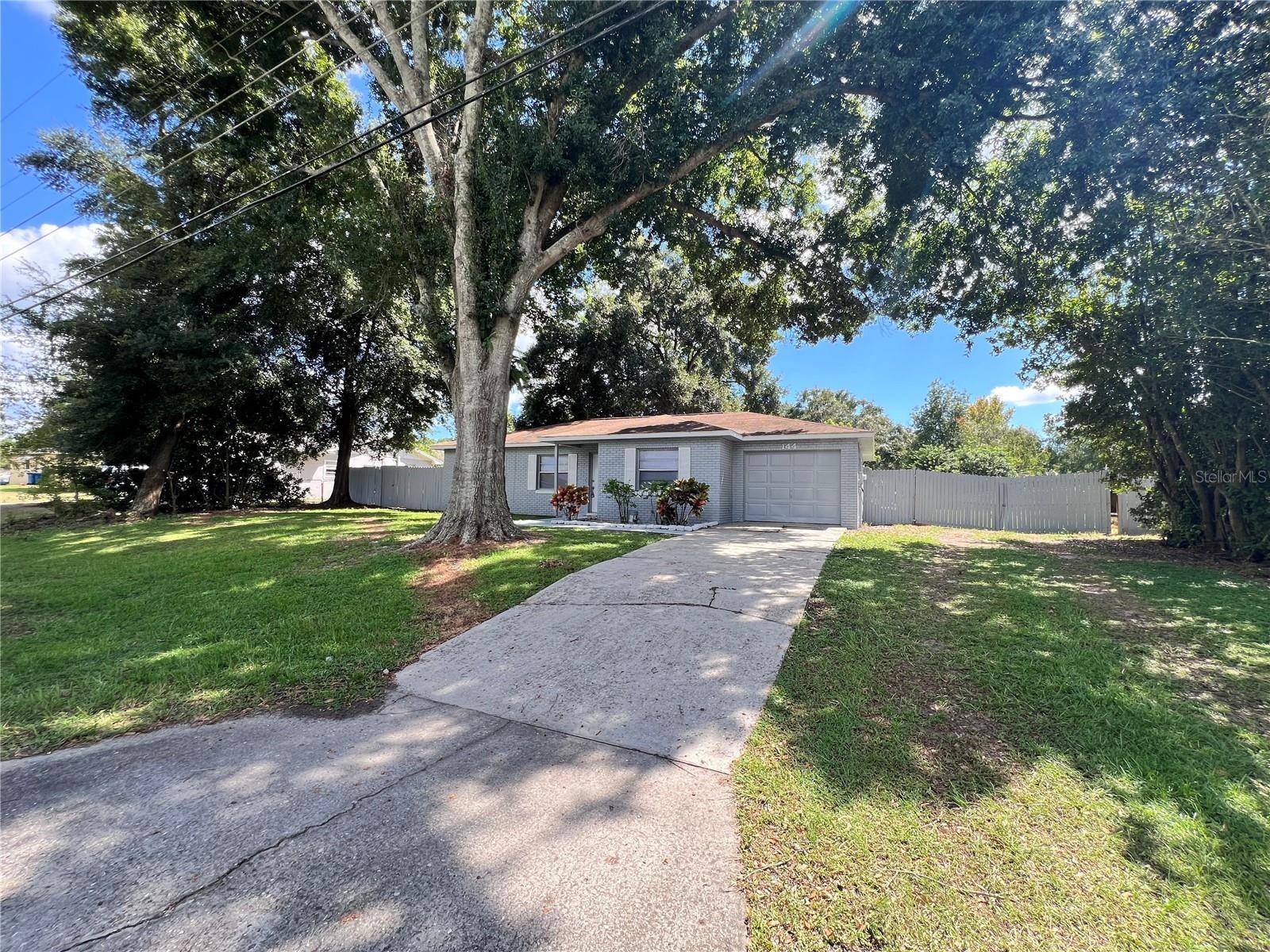 Polk City, FL 33868,144 HONEY BEE LN