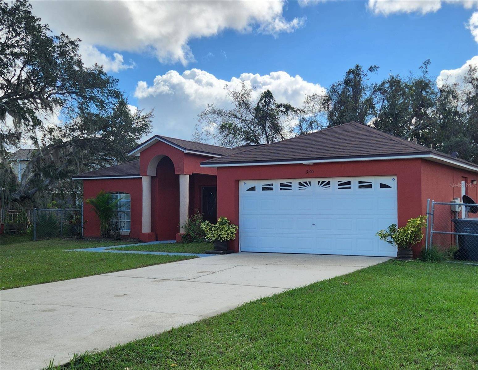 Poinciana, FL 34759,320 SHAD WAY