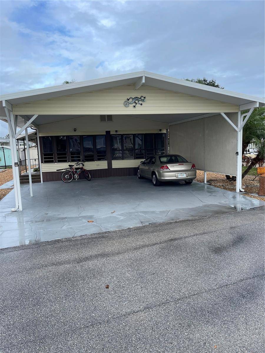 Lake Wales, FL 33898,34 ROYAL COACHMAN ST