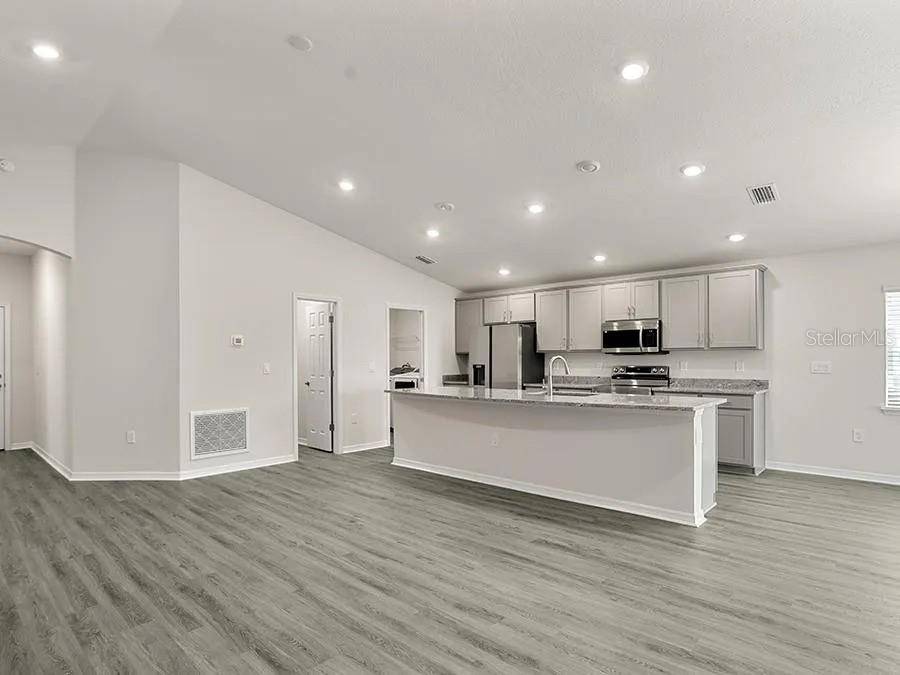 Parrish, FL 34219,7011 161ST TER E