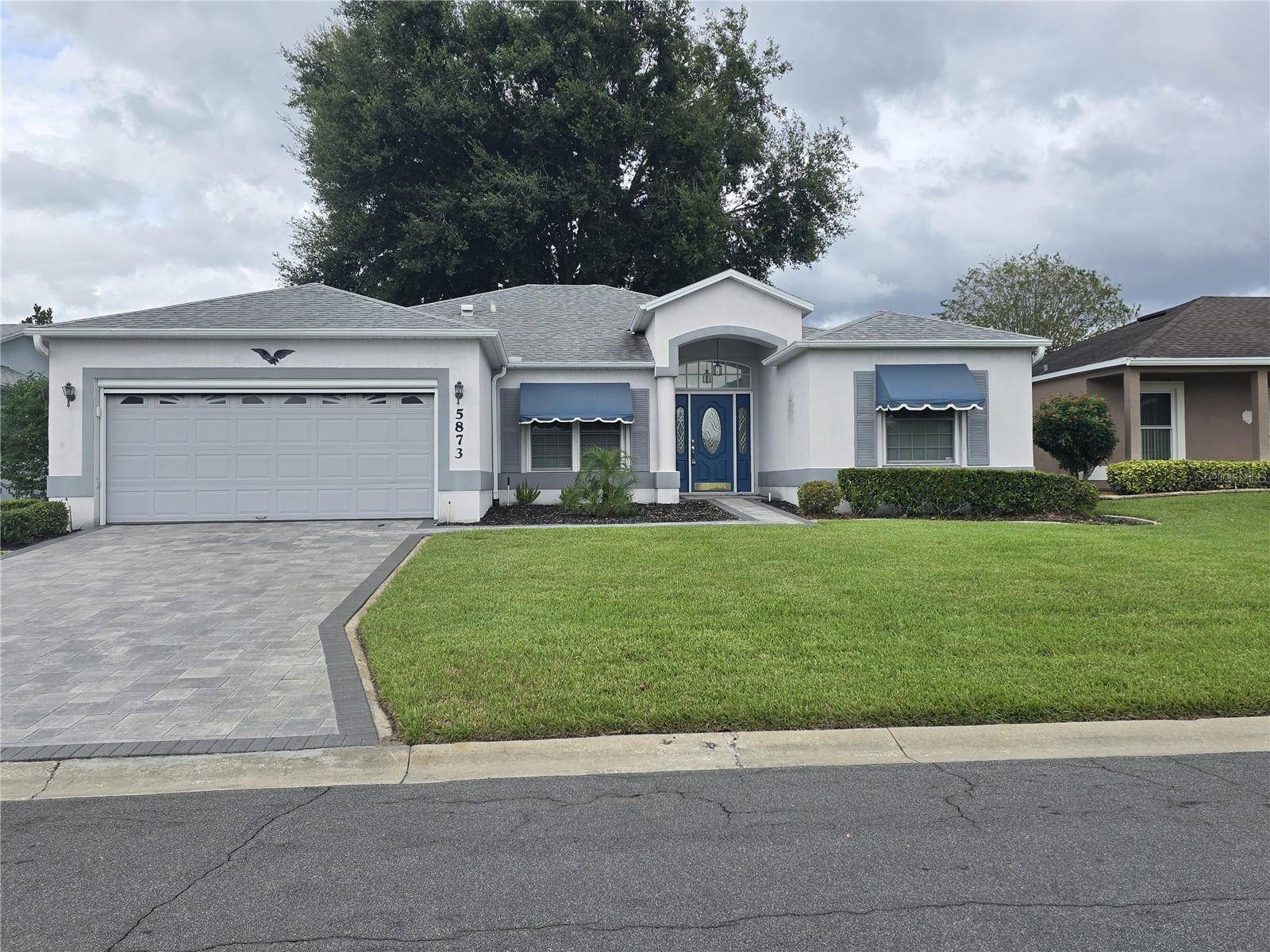 Lakeland, FL 33809,5873 MACAW PL