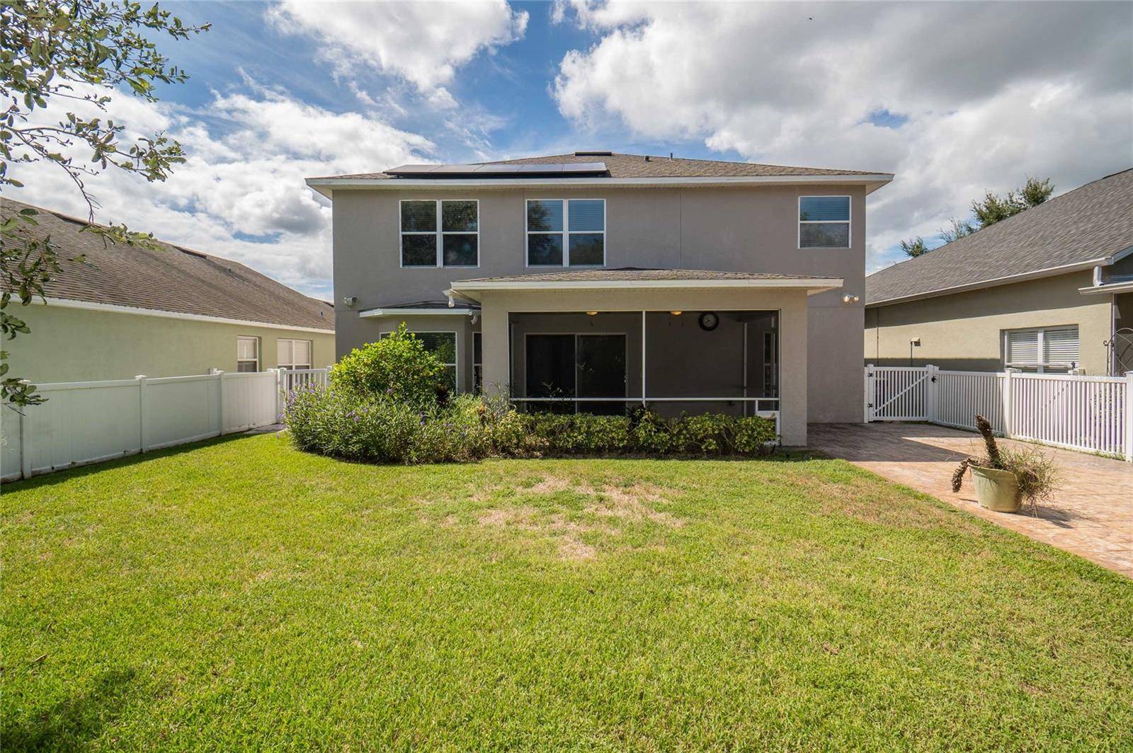 Lakeland, FL 33813,7018 CASCADES CT