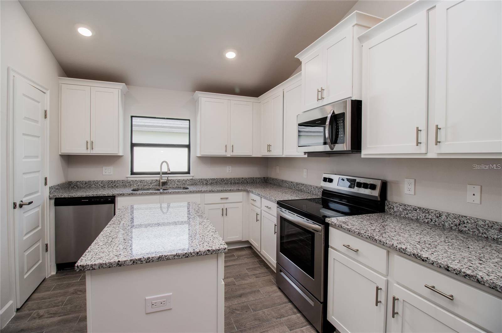 Auburndale, FL 33823,5114 VILLA CREST WAY