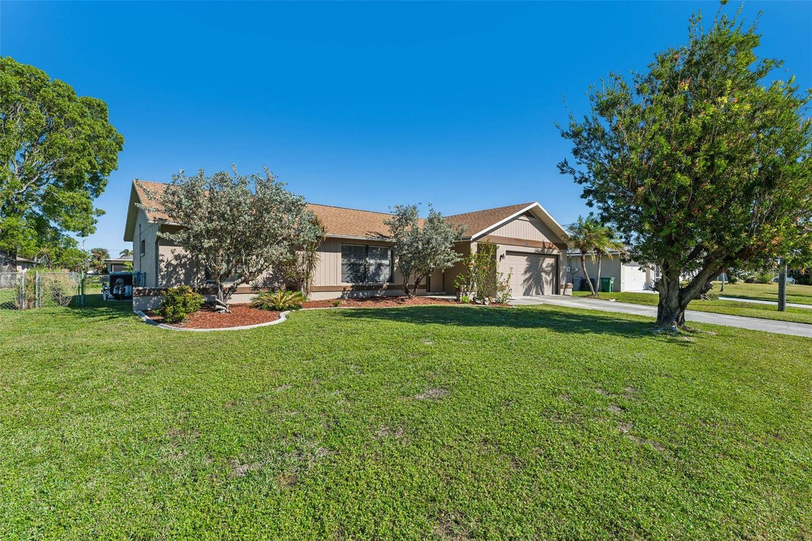 Cape Coral, FL 33914,221 SW 47TH ST