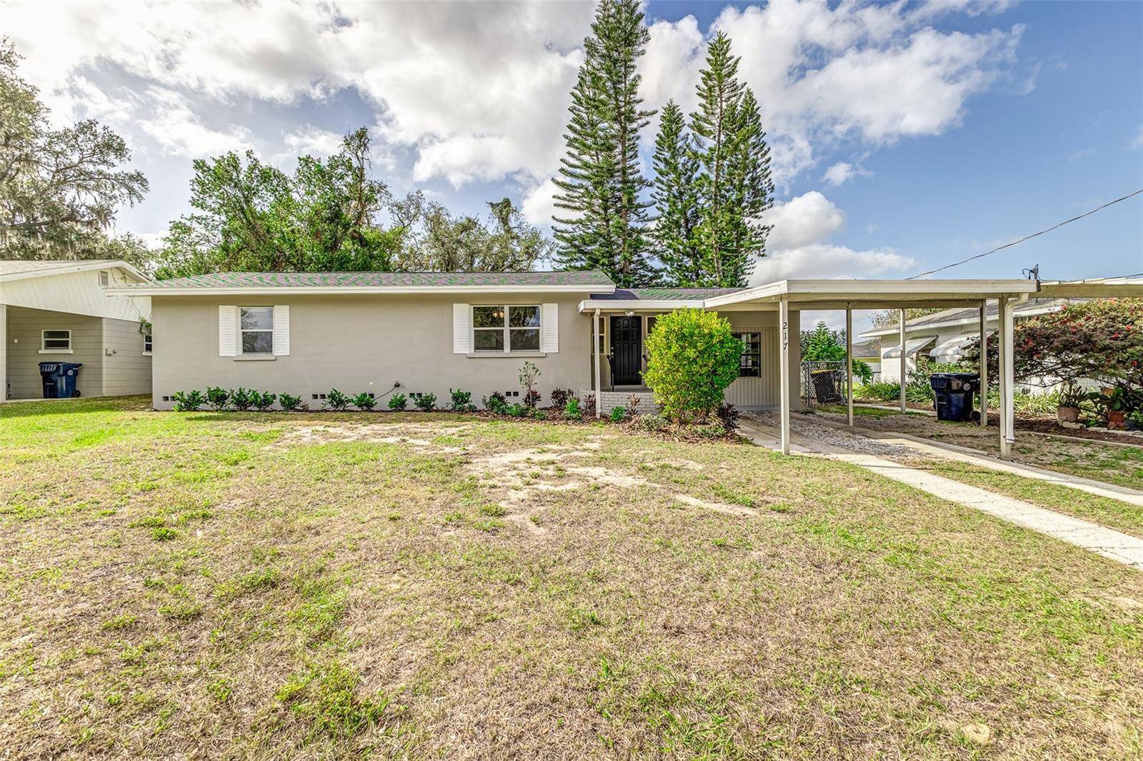 Auburndale, FL 33823,217 W LAKE AVE