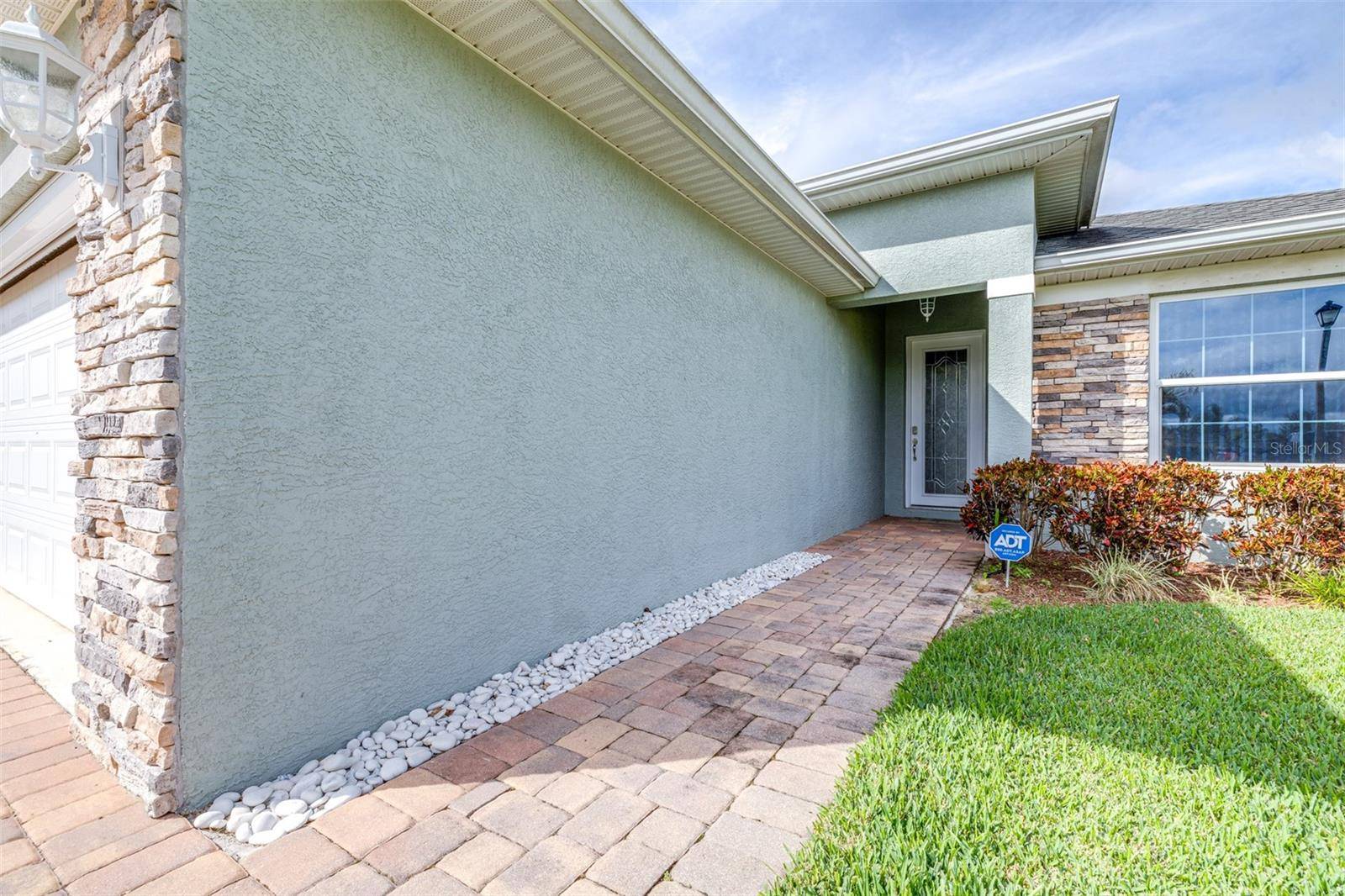 Sebring, FL 33870,1521 STONE RIDGE CIR