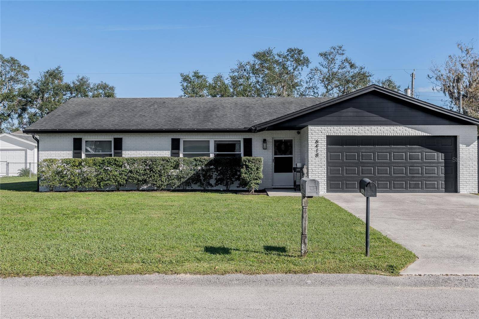 Lakeland, FL 33813,6418 SHADOWBROOK DR E