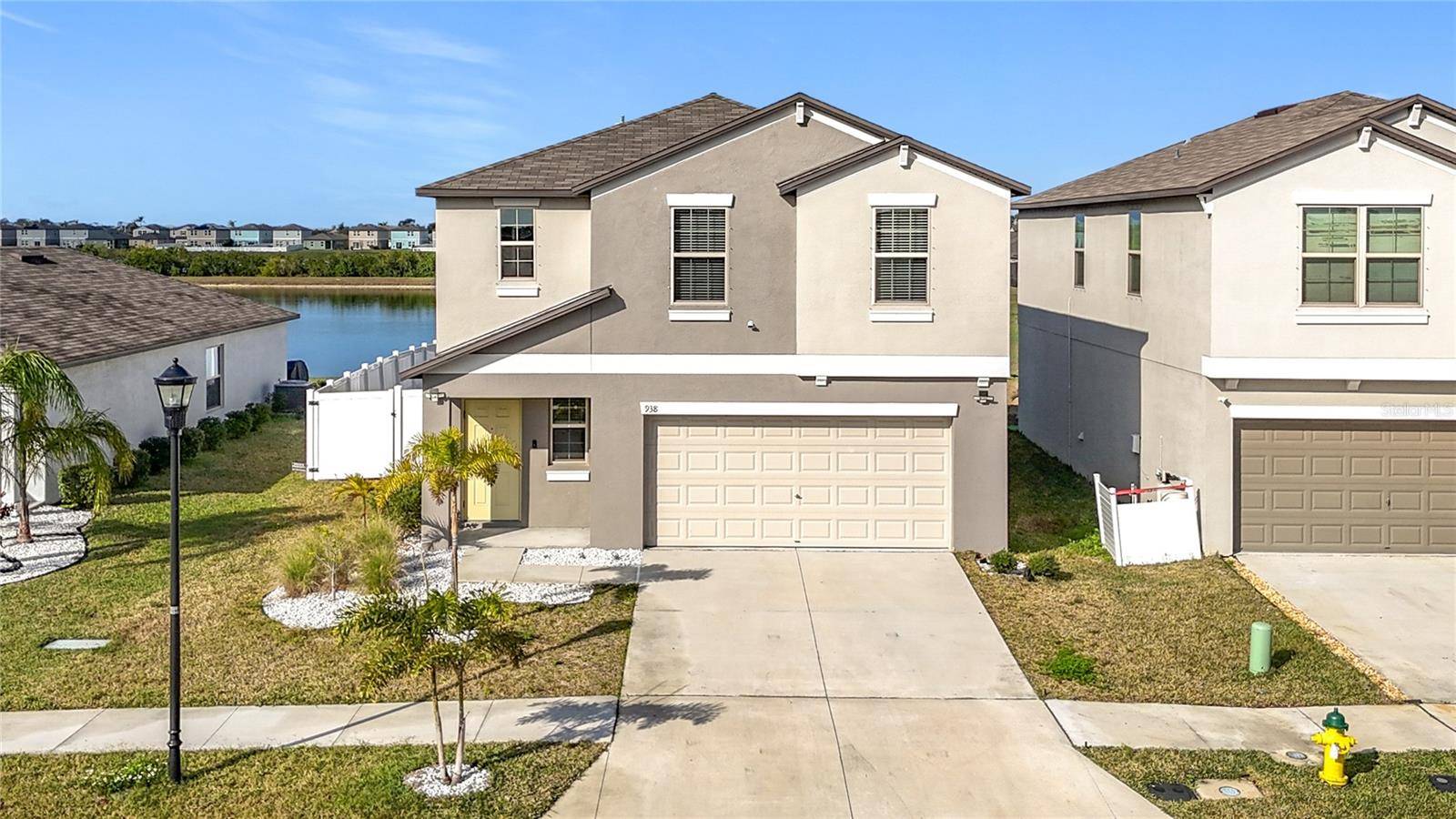 Ruskin, FL 33570,938 OLIVE CONCH ST