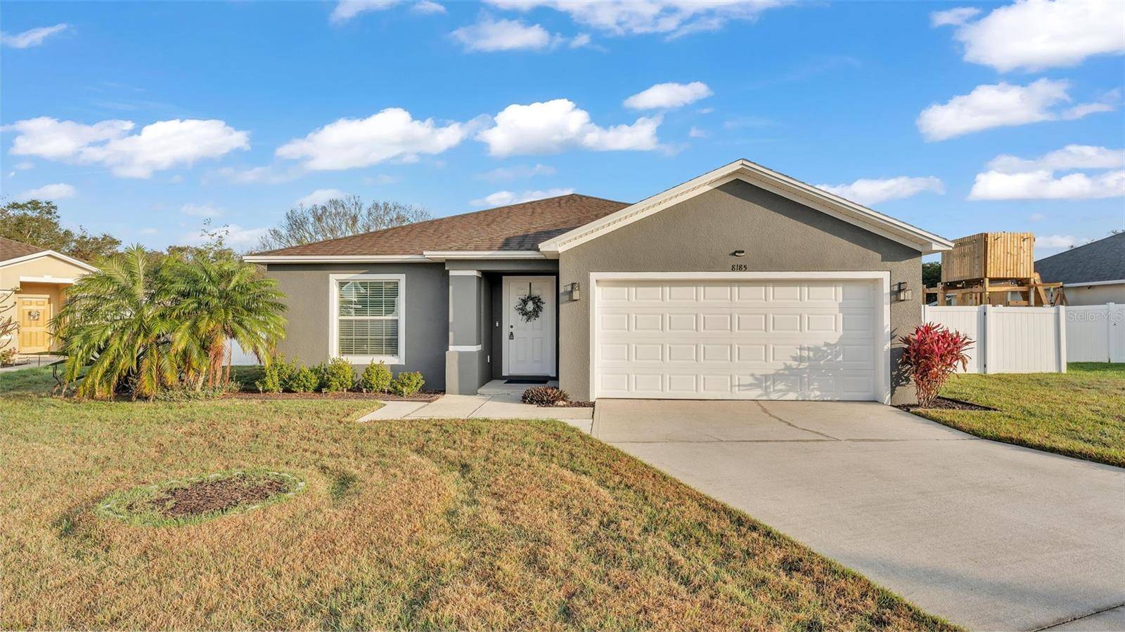 Lakeland, FL 33810,8185 WOODVINE CIR