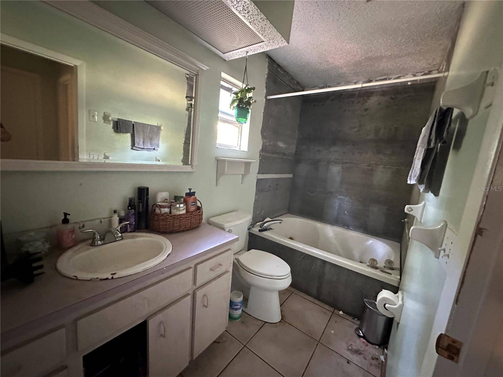 Valrico, FL 33594,3133 WASHINGTON RD