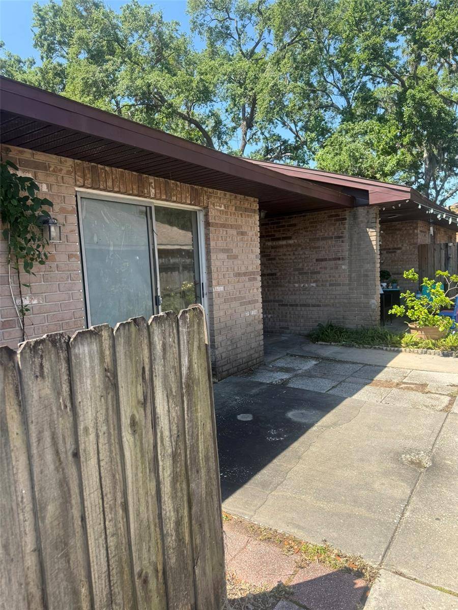Brandon, FL 33511,3133 BLOOMINGDALE VILLAS CT