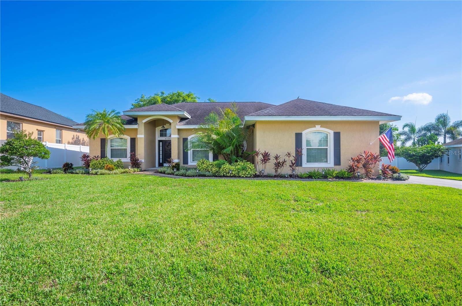 Lakeland, FL 33813,6720 HIGHLANDS CREEK LOOP
