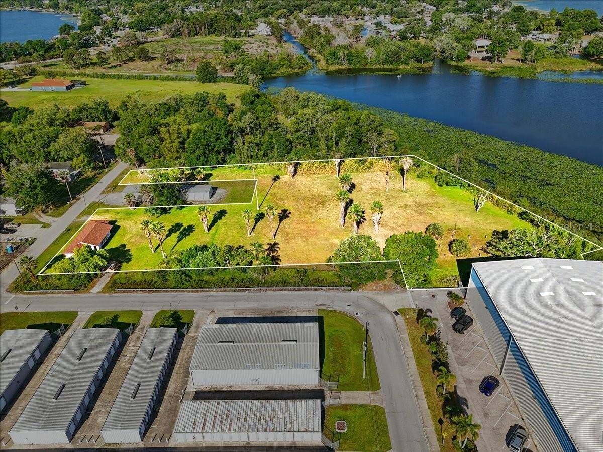 Winter Haven, FL 33880,802 AVENUE L SW
