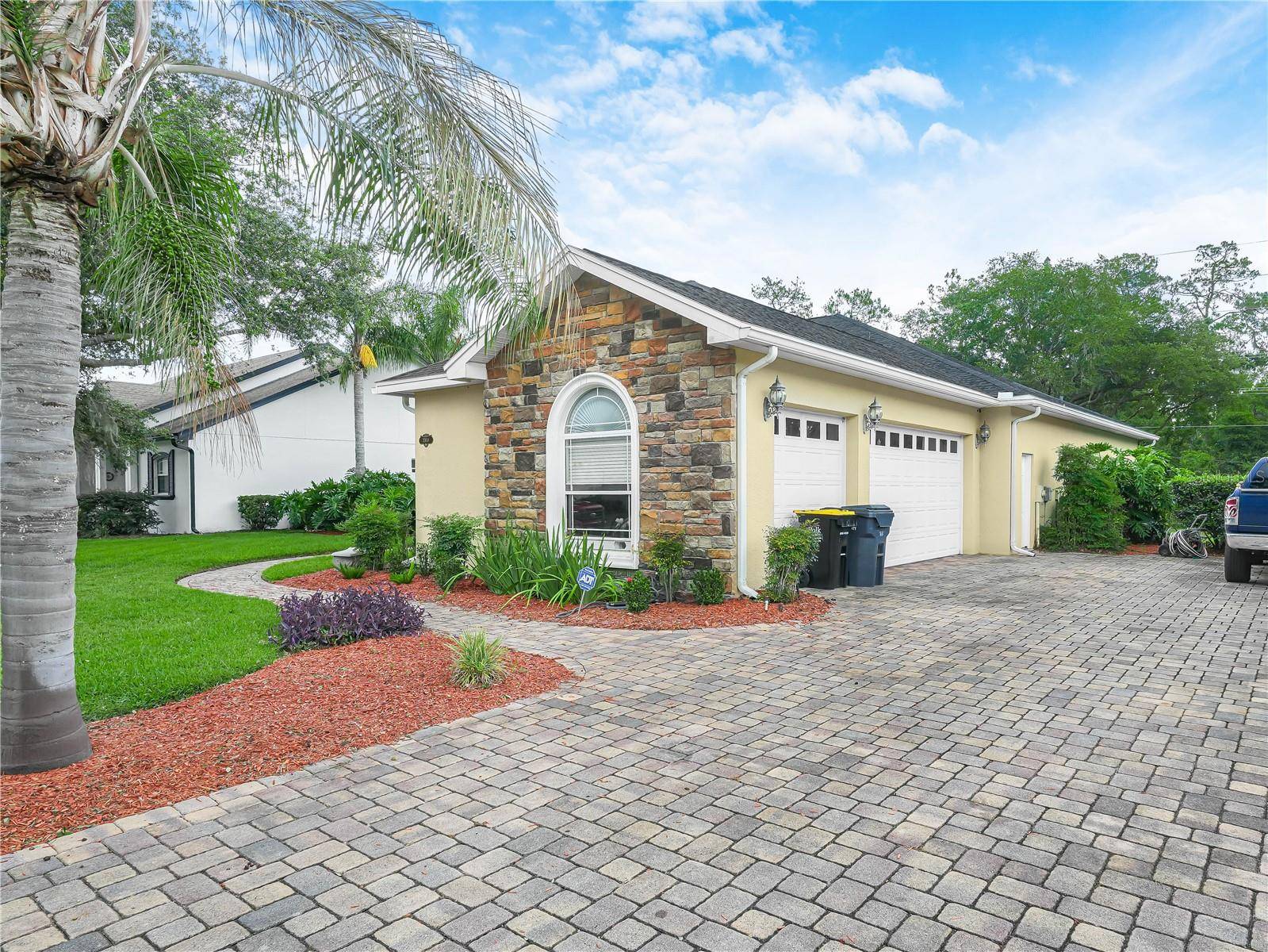Lakeland, FL 33810,3300 HAWKS RIDGE DR
