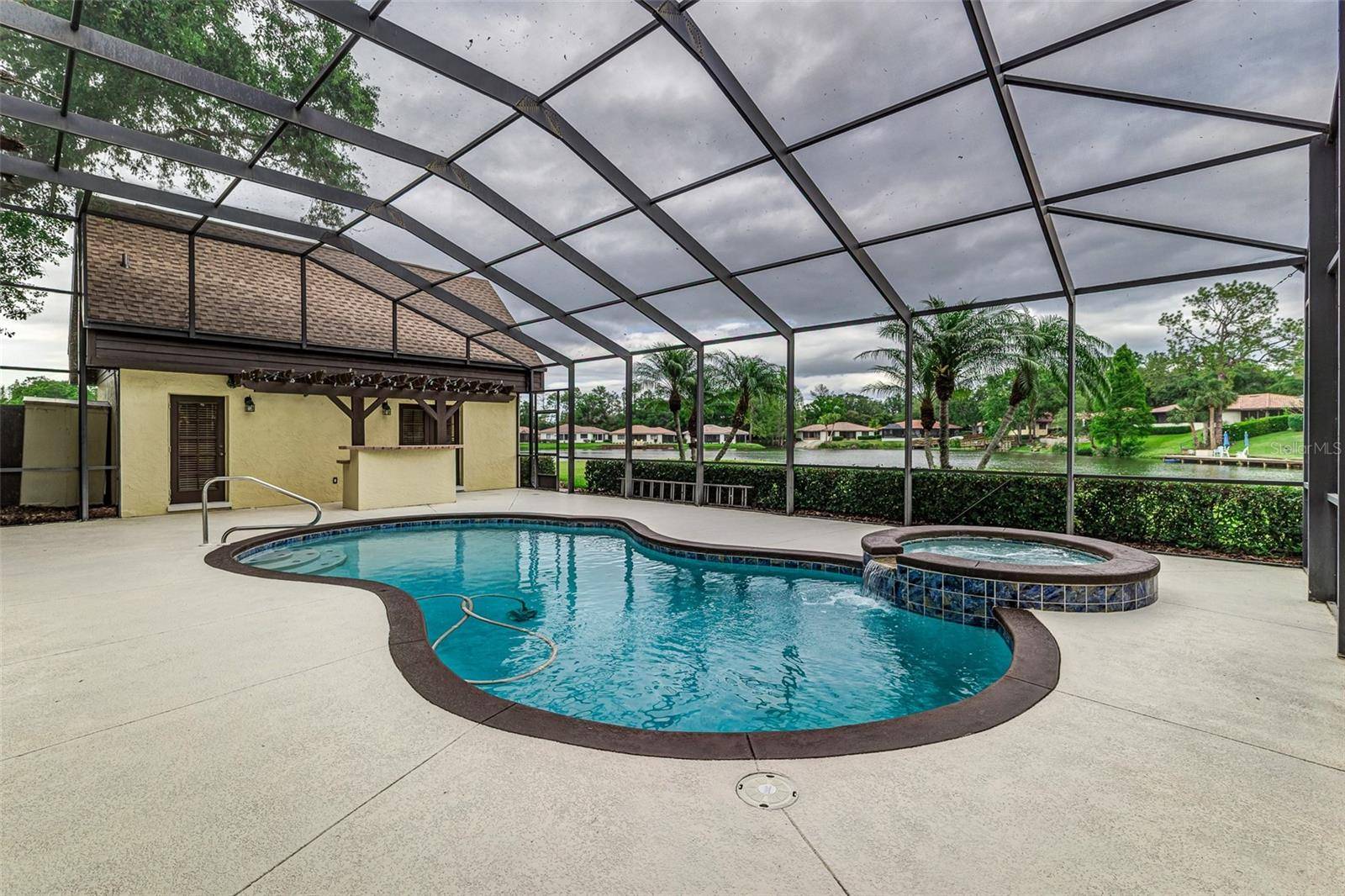 Lakeland, FL 33813,3906 CANYON LAKE PT
