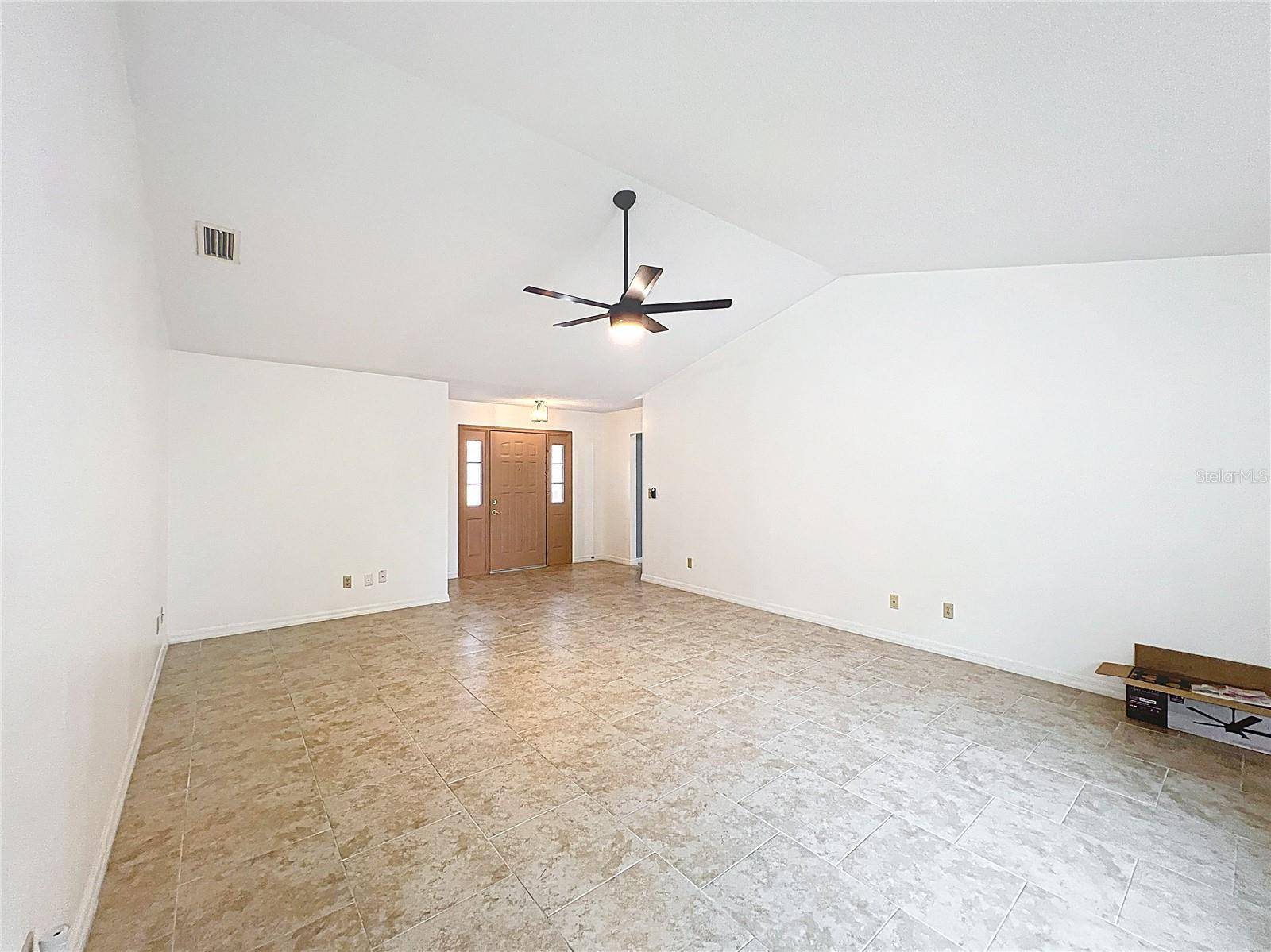 Lake Wales, FL 33853,916 DEVONSHIRE  WAY