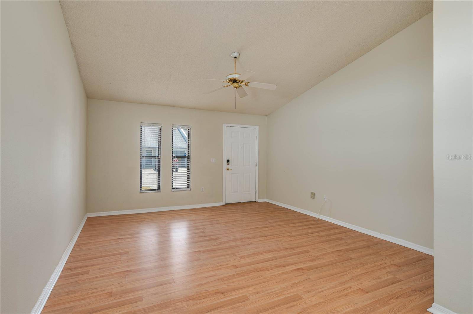 Lakeland, FL 33813,6315 CONDUCTOR CT