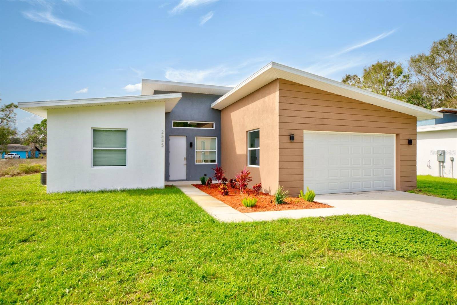 Avon Park, FL 33825,2545 N ODESSA RD