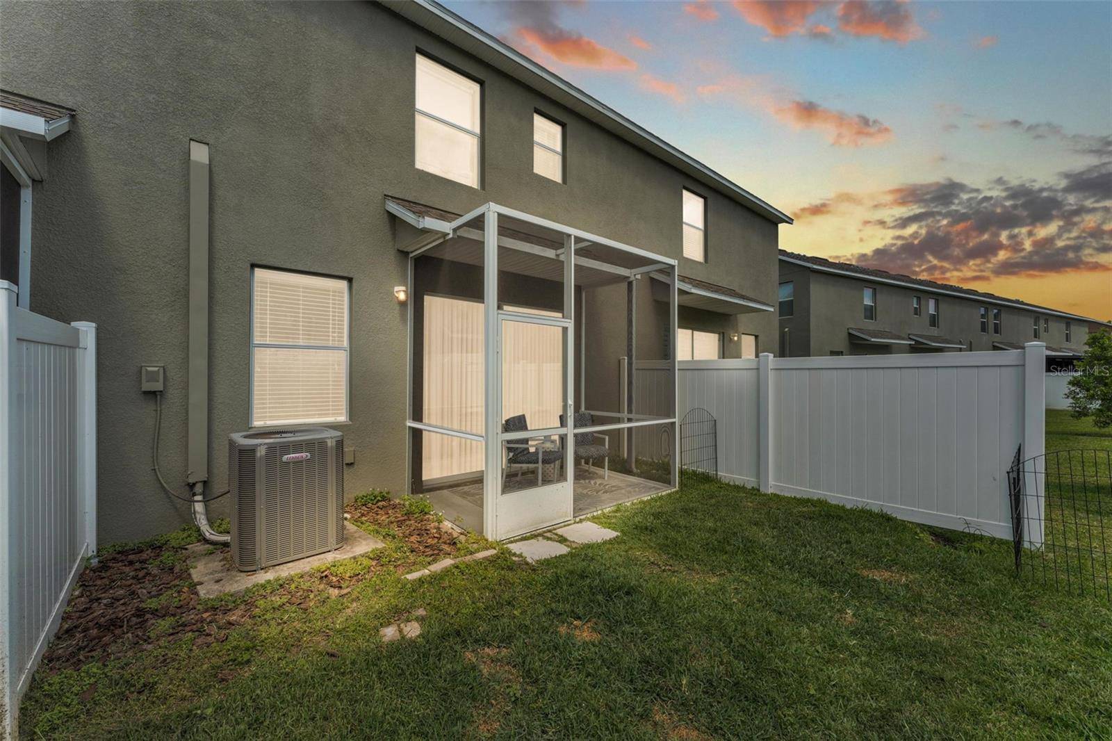 Lakeland, FL 33811,6492 SEDGEFORD DR