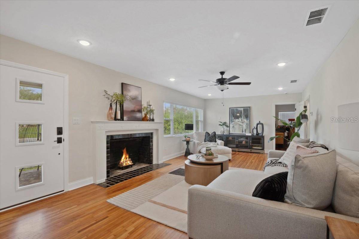 Lakeland, FL 33803,2814 COVENTRY AVE
