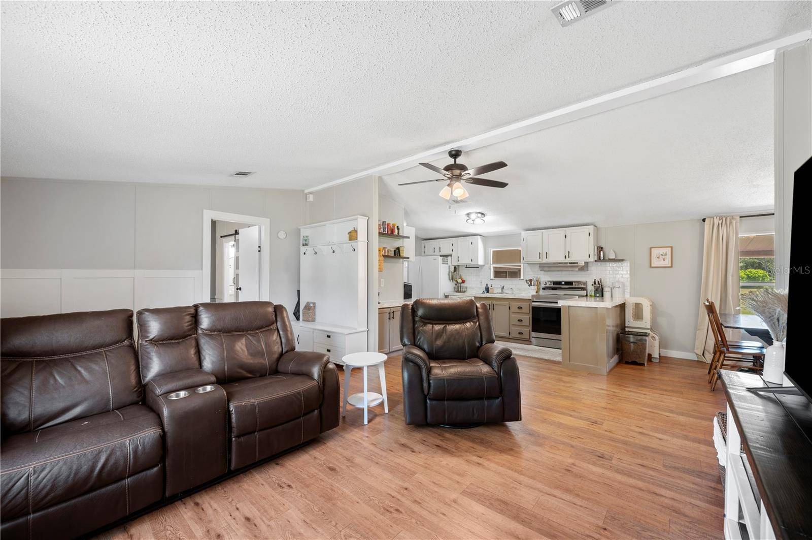 Lakeland, FL 33811,6204 SPRINGWOODS LN