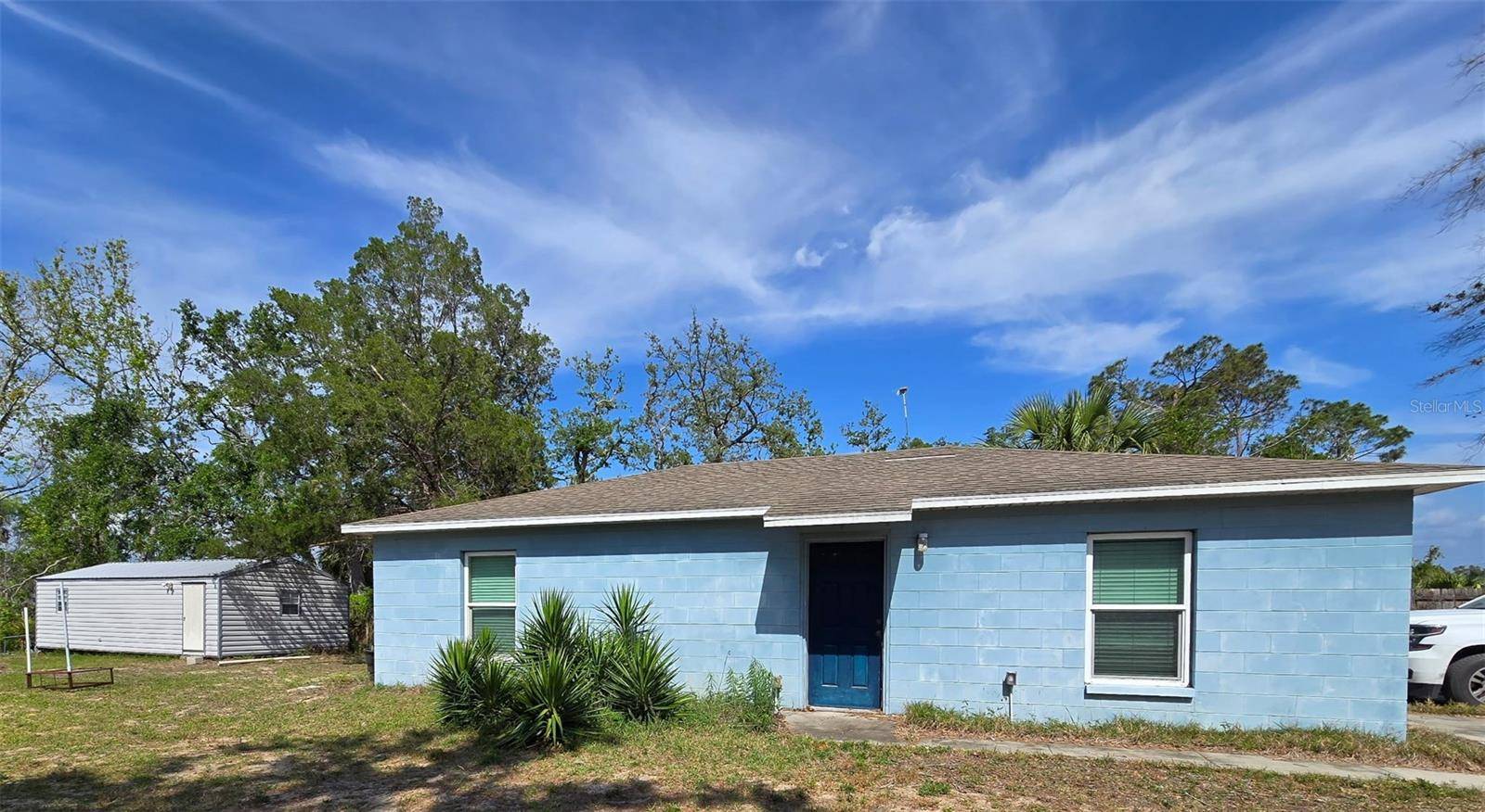 Steinhatchee, FL 32359,911 WHITE LN NE