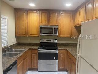 Lakeland, FL 33809,5384 RIVER ROCK RD #5384