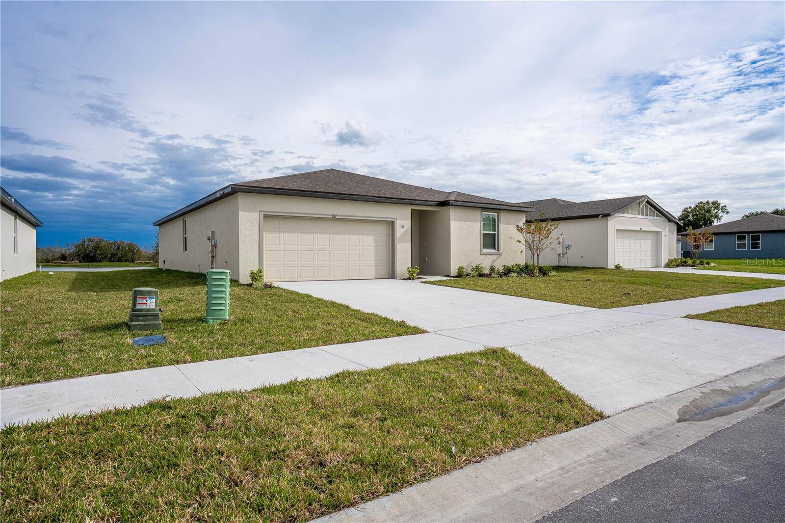 Auburndale, FL 33823,1611 BARK RIDGE DR