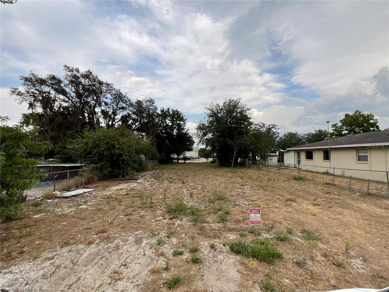 Auburndale, FL 33823,611 ATLANTIC AVE