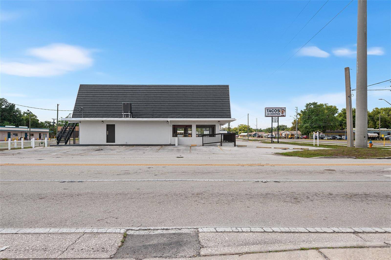 Lakeland, FL 33801,1349 N COMBEE RD
