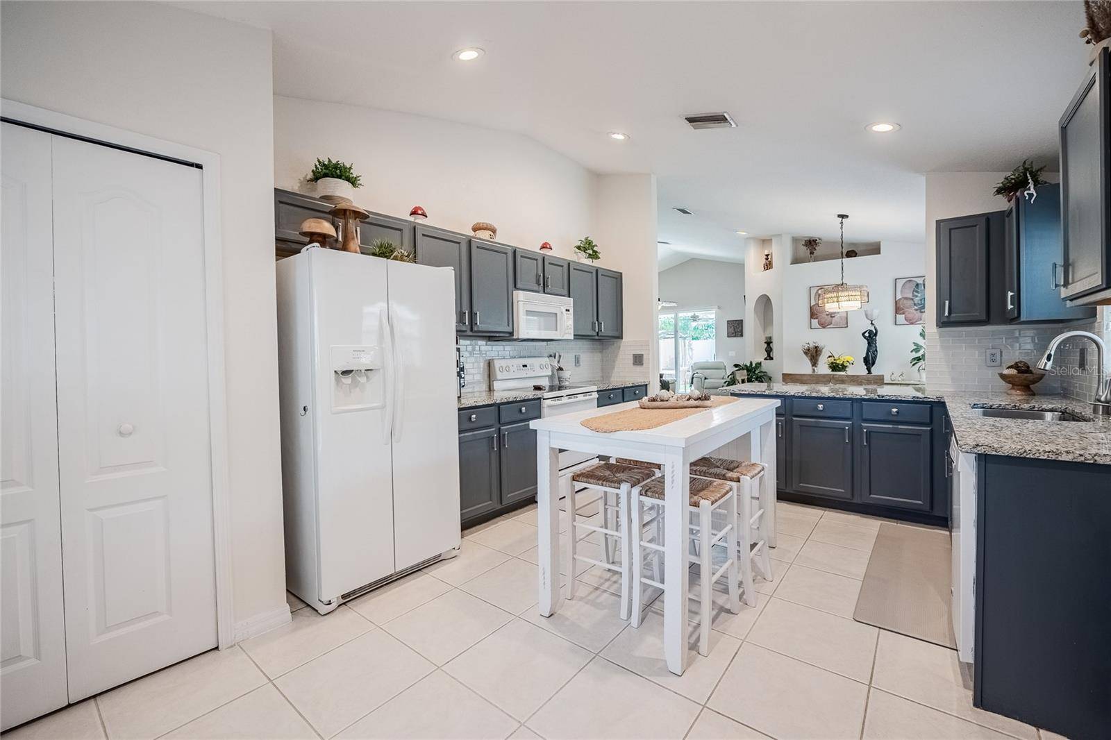 Lakeland, FL 33810,3873 HAMPTON HILLS DR