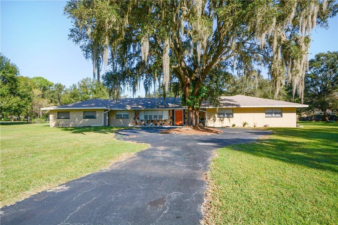 Lakeland, FL 33810,5121 SHADY OAK DR S