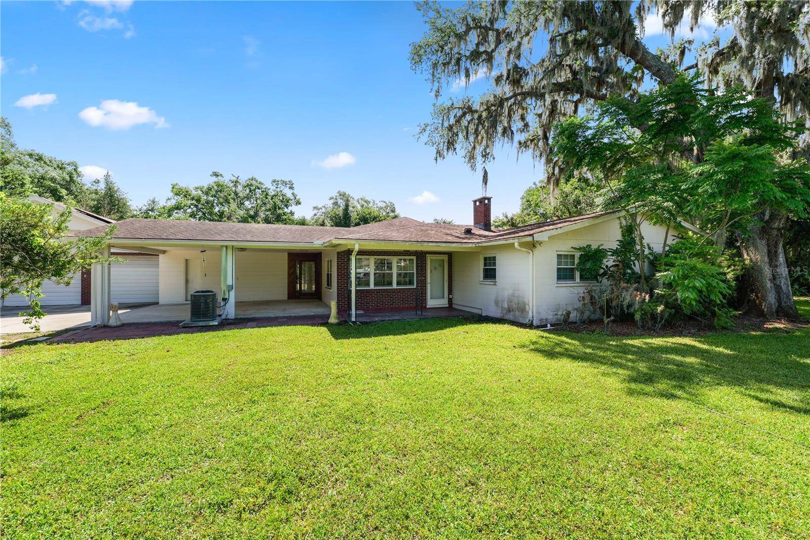 Lakeland, FL 33810,5425 LEWELLYN RD