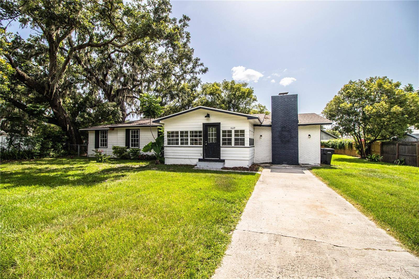 Lakeland, FL 33813,4629 HARDEN BLVD