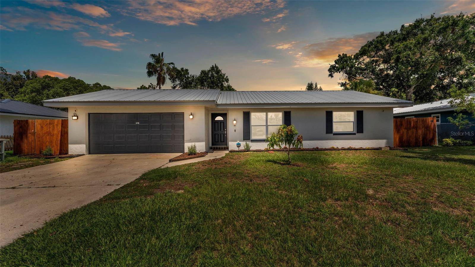 Winter Haven, FL 33884,416 BAYOU RD