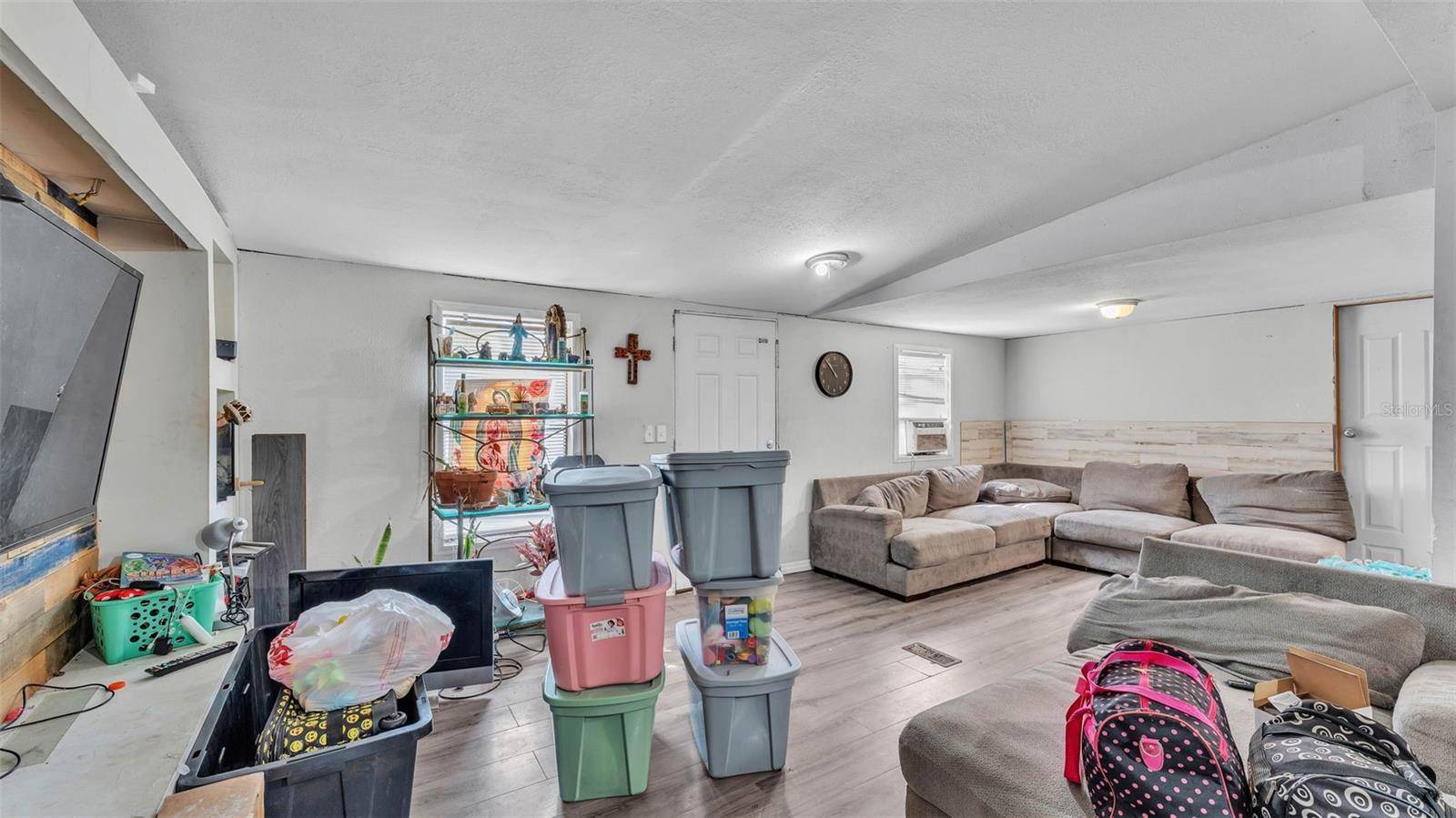 Lakeland, FL 33809,10512 SMOKIE CREEK LN