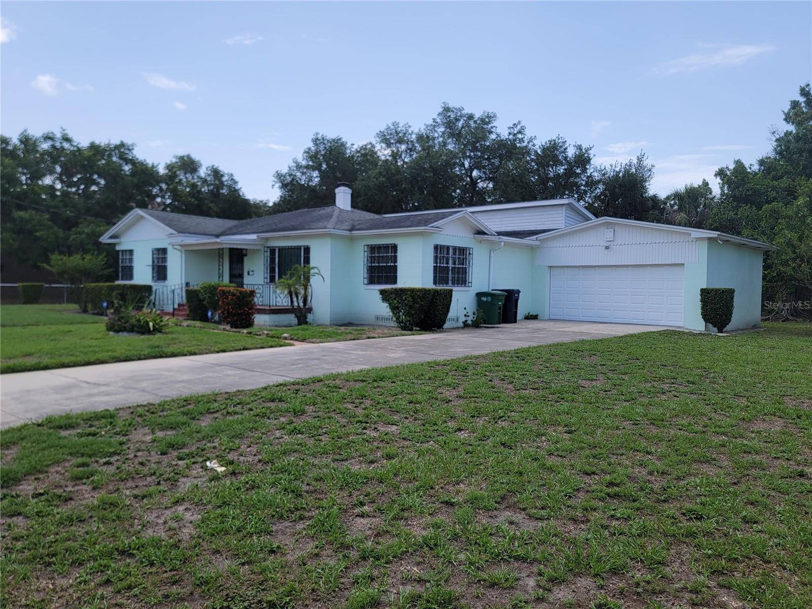 Tampa, FL 33607,1002 W LA SALLE ST