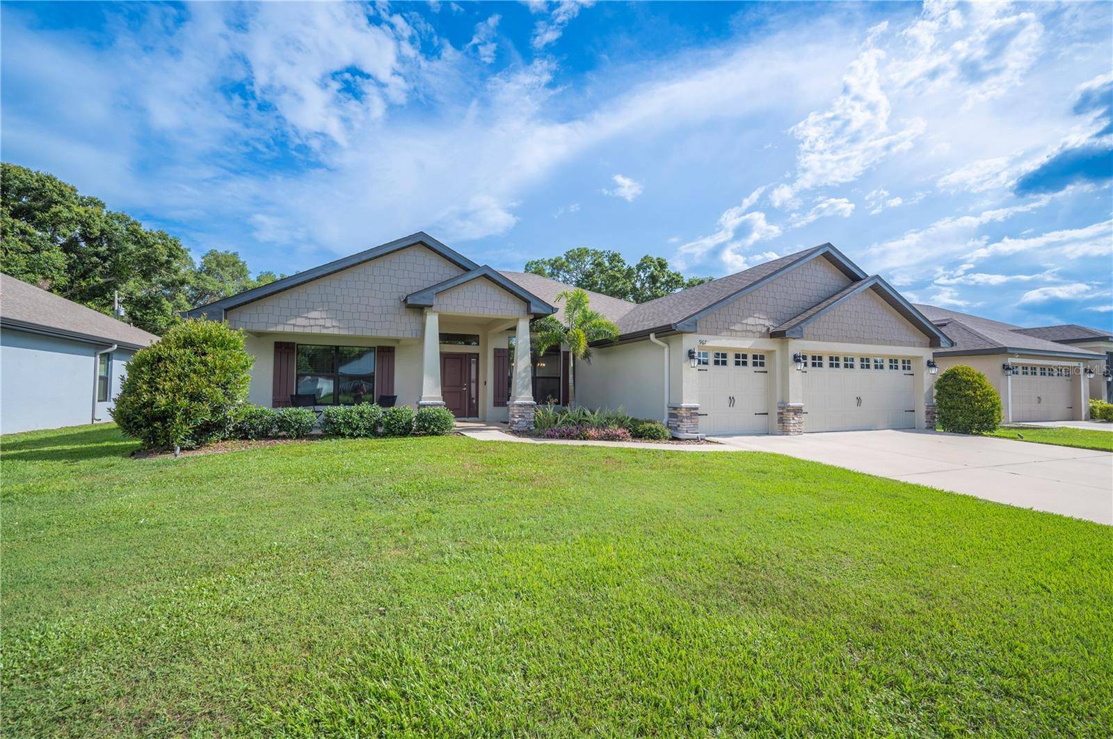 Lakeland, FL 33809,967 HUNTERS MEADOW LN