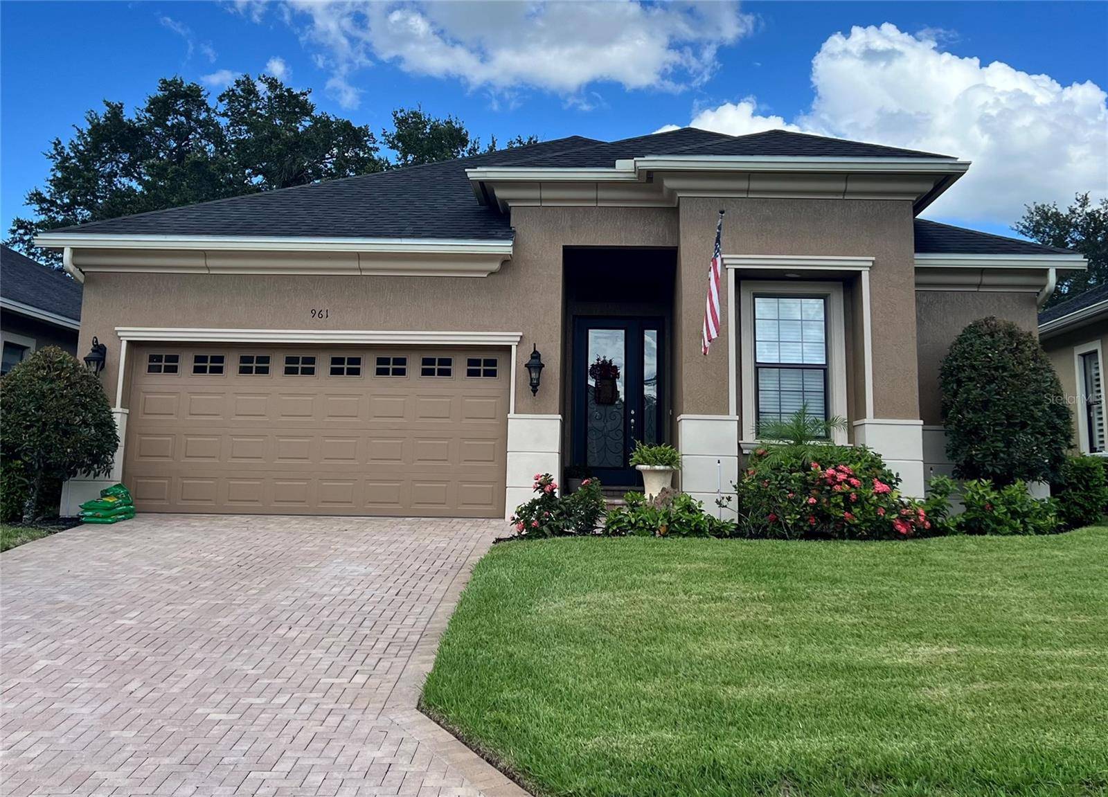 Lakeland, FL 33813,961 CHRISTINA CHASE DR