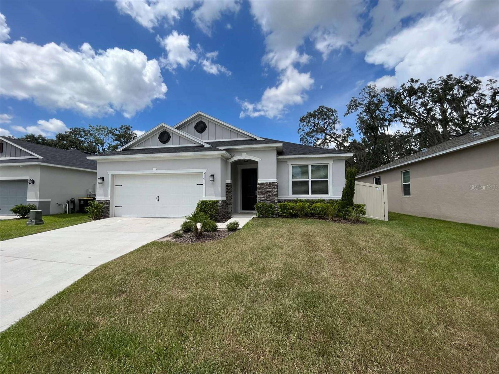 Lakeland, FL 33813,570 SCOTT LAKE CREEK LN