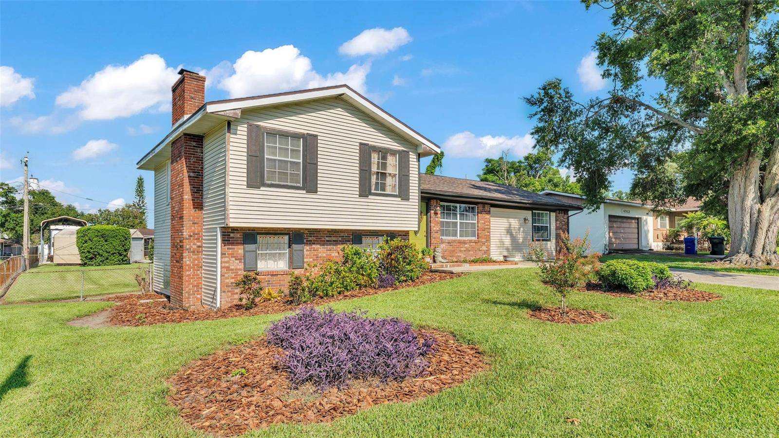 Lakeland, FL 33813,4908 CELIA CIR W