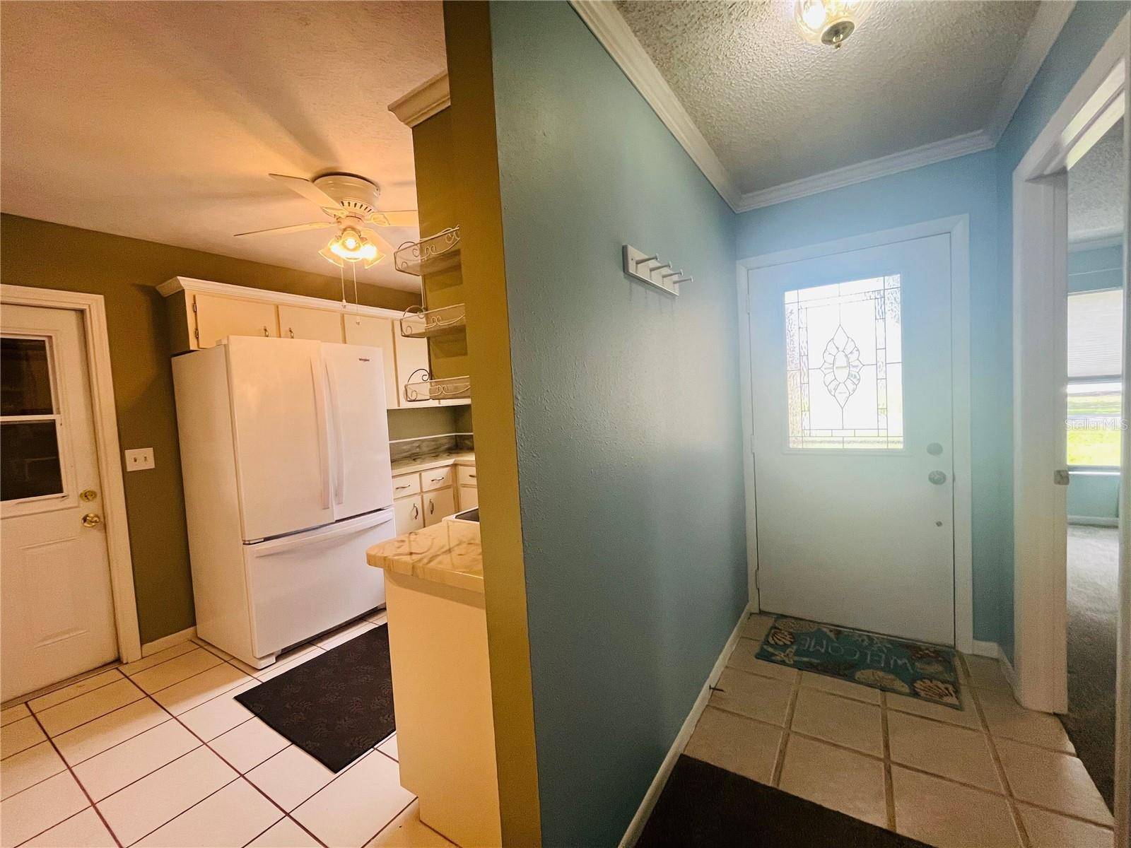 Lake Placid, FL 33852,156 PARKVIEW CIR