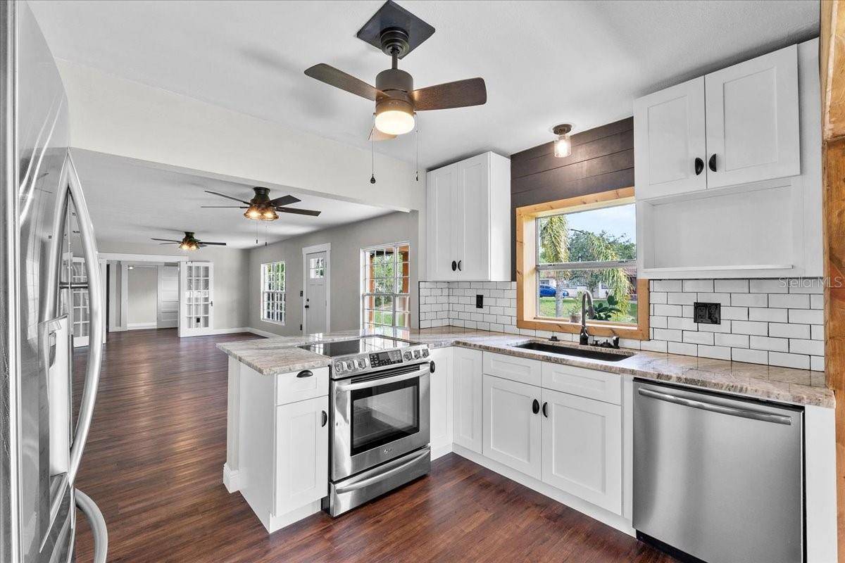 Lakeland, FL 33803,504 PRADO PL