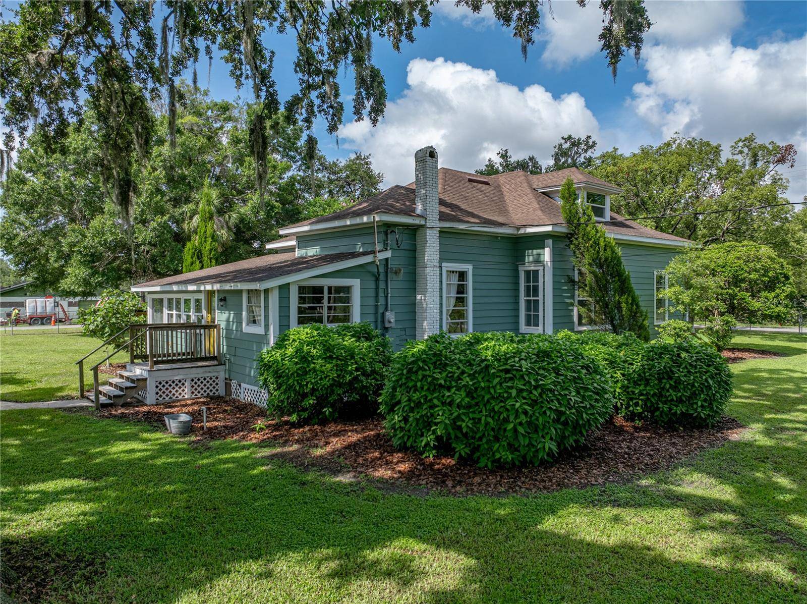 Plant City, FL 33565,2802 MIDWAY RD