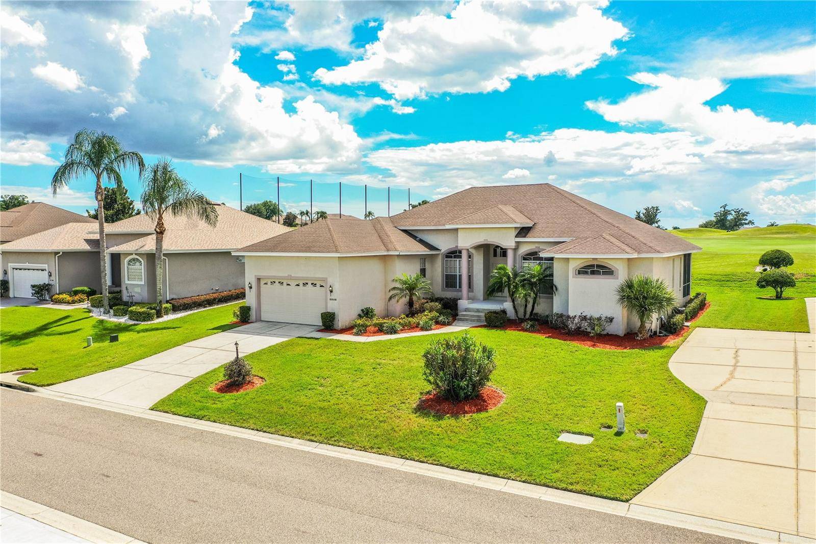 Lakeland, FL 33810,6806 HUNTINGTON HILLS BLVD
