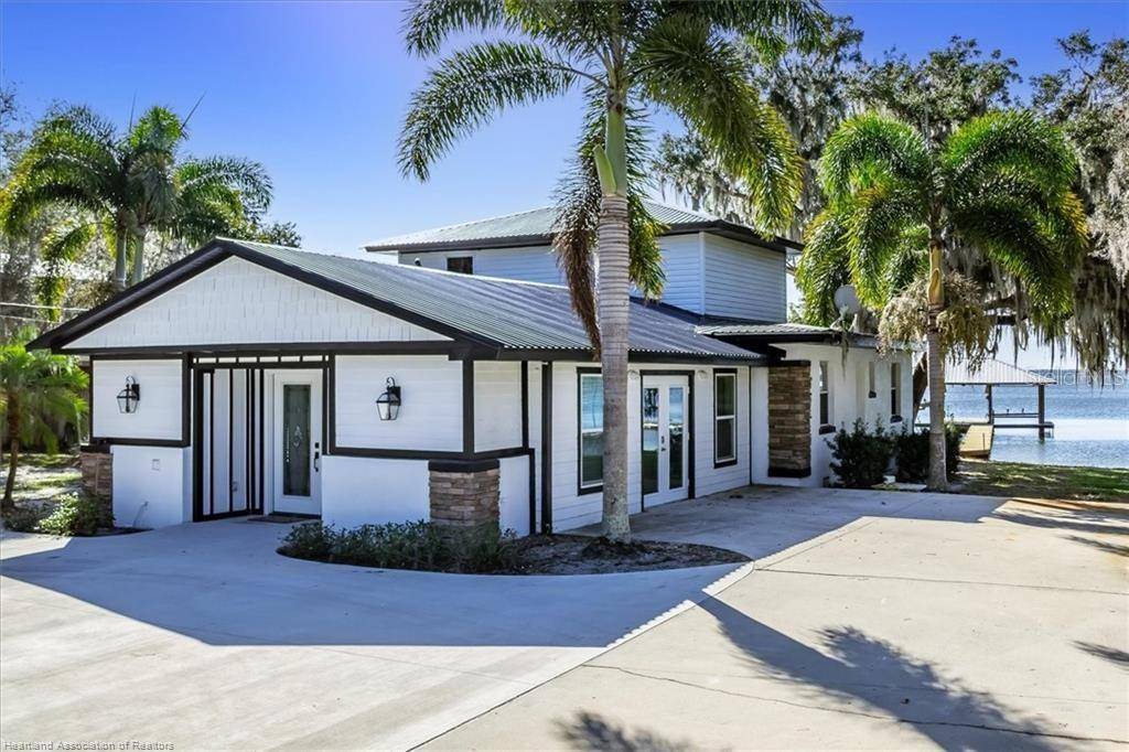 Lake Placid, FL 33852,564 LAKE JUNE RD