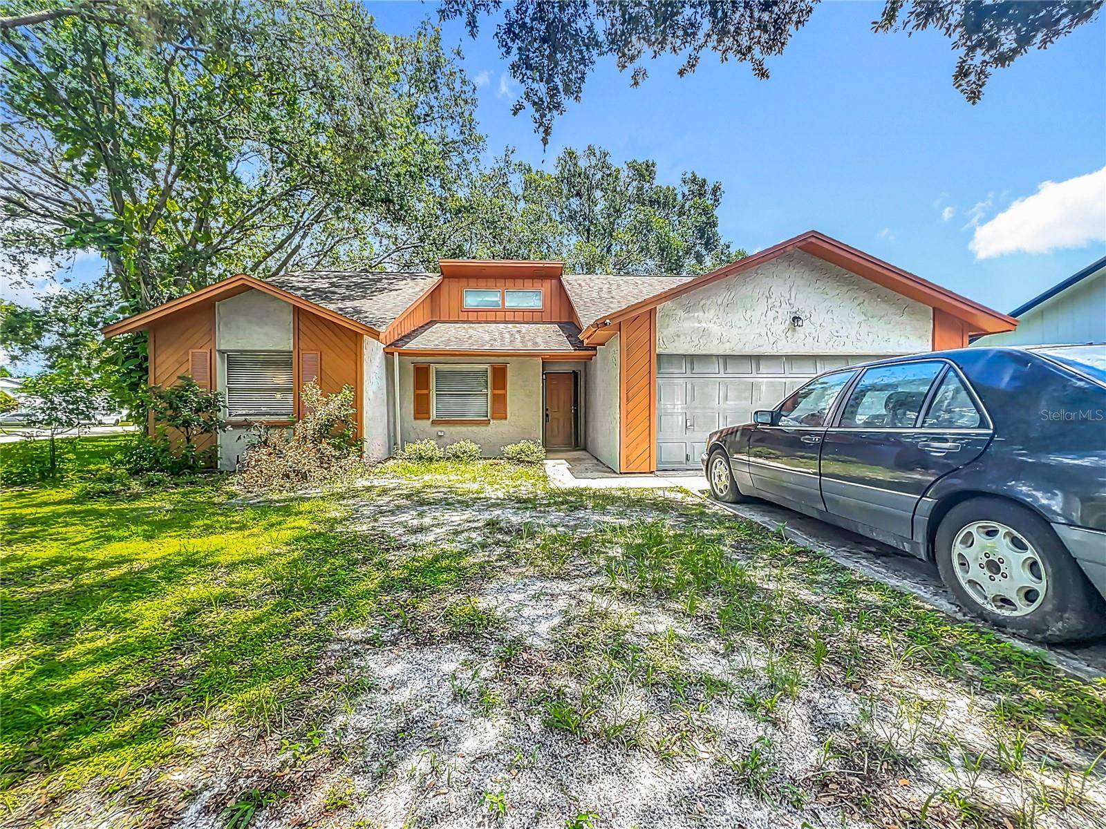 Lakeland, FL 33811,4720 WILDFLOWER DR DR