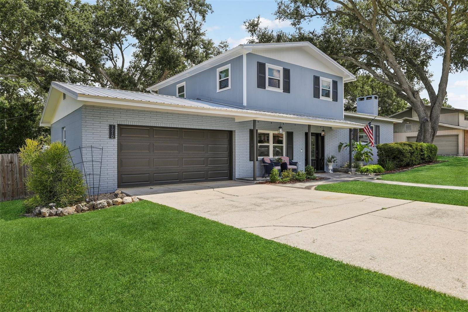 Lakeland, FL 33813,1210 HEIDI LN S