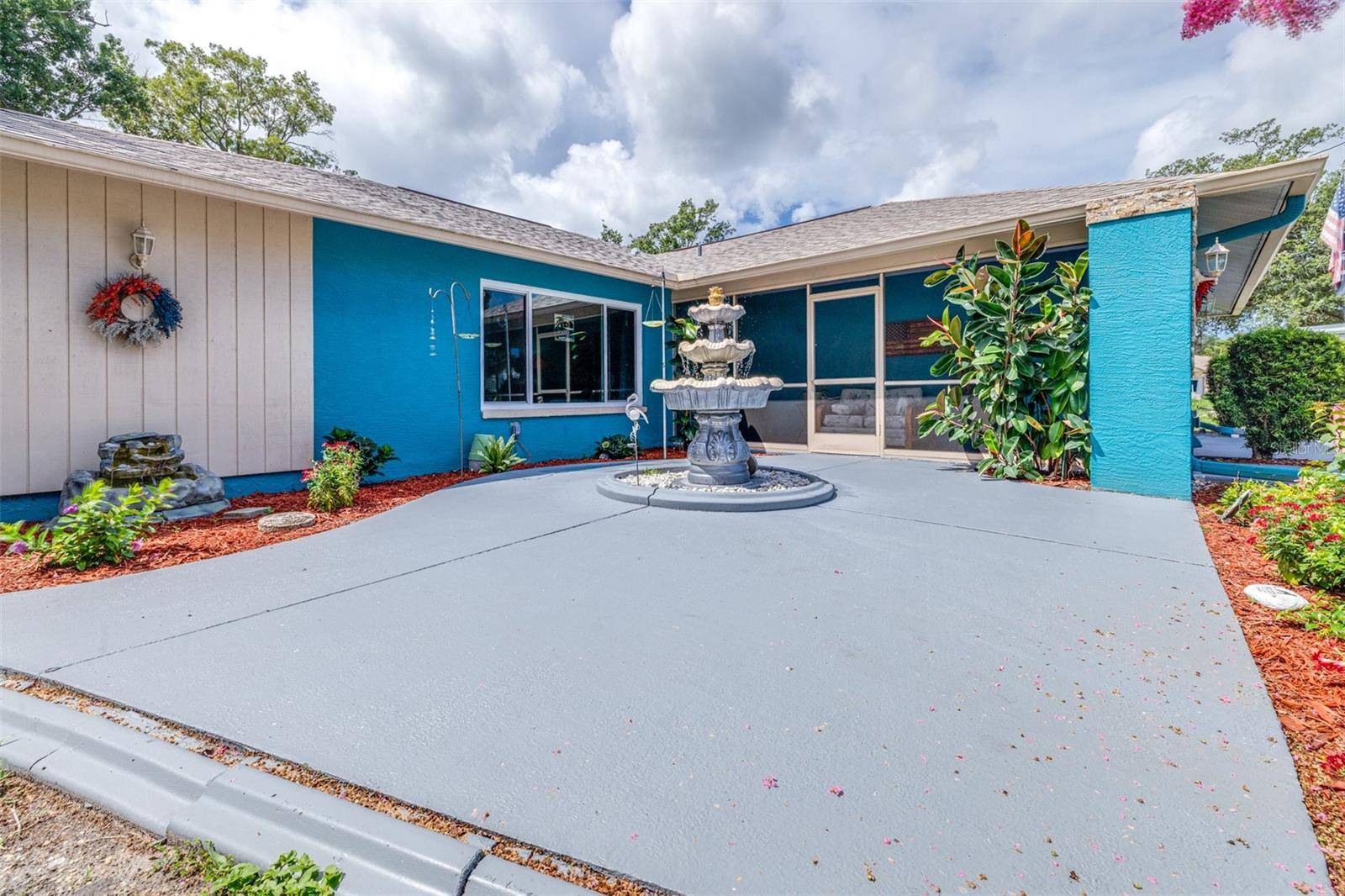 Spring Hill, FL 34606,8482 DAY ST